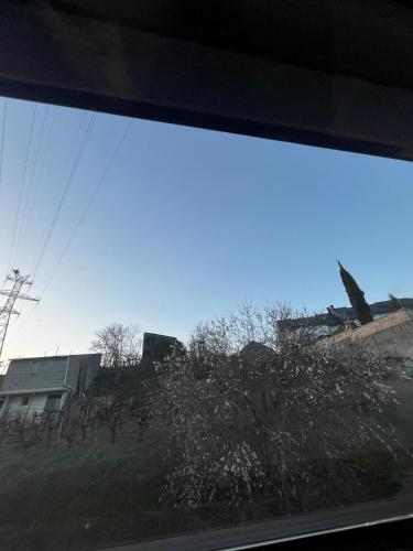 a view of the sky from a window at DÚPLEX DUQUESA in O Barco de Valdeorras