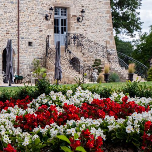 Κήπος έξω από το Château du Bertry