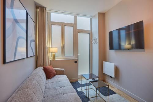 Residence Center of Paris by Studio prestige