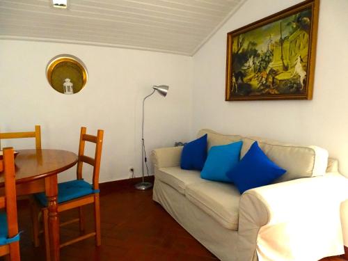 A seating area at MONTE CASARÕES 2 by Stay in Alentejo