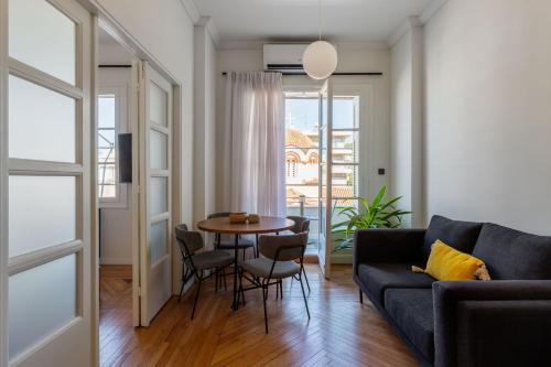 The Met by Zoia Living