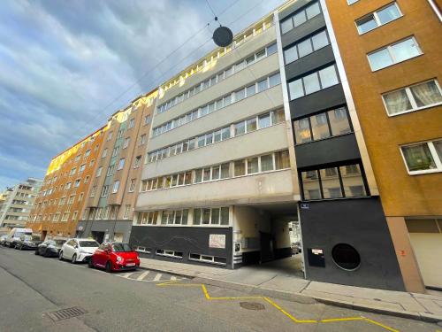Stylish home near city center