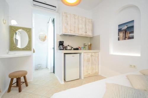 La Luna Suite, Naxos Town Center