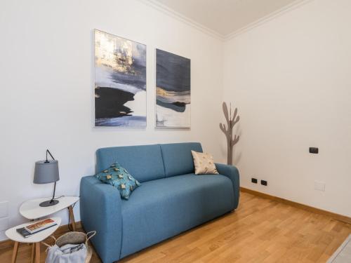 The Best Rent - Three-bedroom apartment near Piazza Barberini