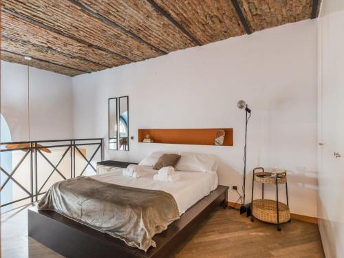 The Best Rent - Colorful loft in Trastevere area