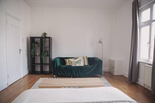 2 New bed flat in hammersmith