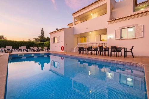 Villa Isla Bella - Piscina aquecível e BBQ - Guia, Albufeira