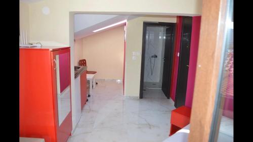 Фотография из галереи KYPRIOTIS LEONIDAS APARTMENTS в Сарти