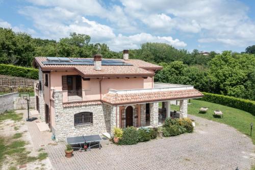 an aerial view of a house with a roof at Villa Le Cicale - Irpinia in Prata di Principato Ultra