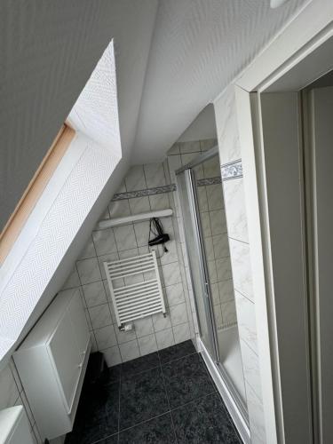 Fotografie z fotogalerie ubytování Strandvogtei Sellin FeWo 3 - sehr zentrales und geräumiges Apartment v destinaci Ostseebad Sellin