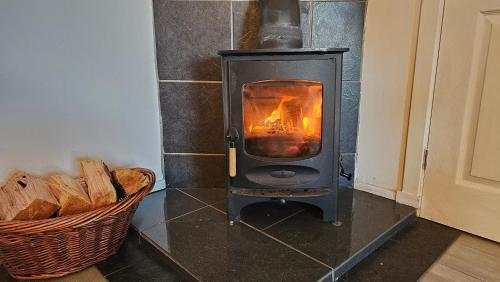 Galeriebild der Unterkunft Ards House Self catering apartment with sea views in Oban