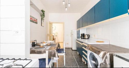 Massi Vatican House