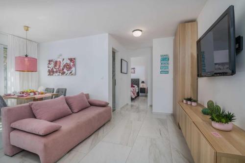 Apartments by the sea Vantacici, Krk - 21690