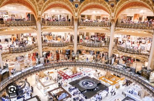 Studio Madeleine-Opera-Grands Magasins