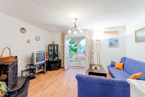 Family-friendly apartments with swimming pool Mastrinka, Ciovo - 22372