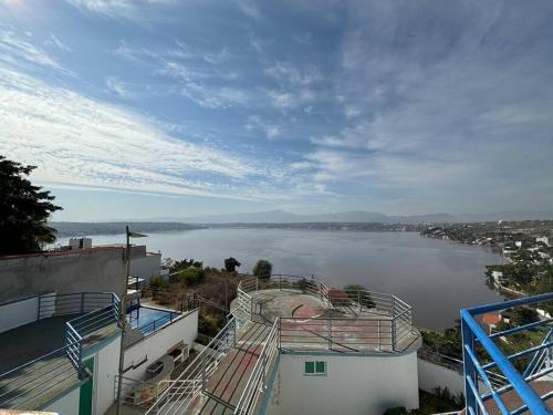 a view of a large body of water from a building at Terraza del Lago in Tequesquitengo