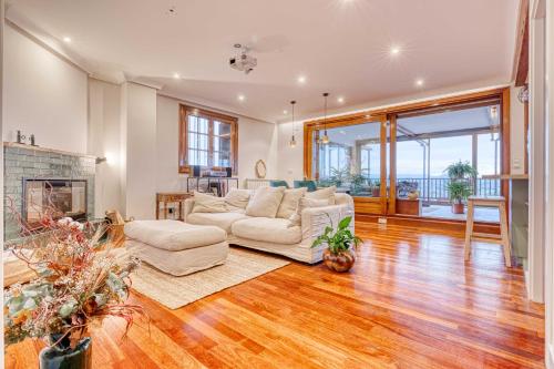 Encanto natural monte y mar en Ulia