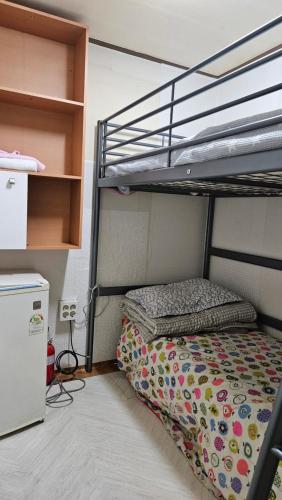 Hub House livingtel_2