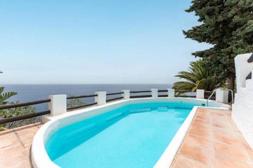 CT 198 GR - Faro's Big Blue in Salobreña