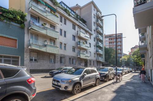 Cenisio - Delfico - Moderno Bilocale con suite