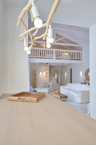 Anemone Villas hotelにあるベッド