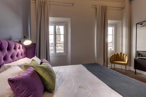 Sant'Agostino Luxury Apartment by Mamo Florence