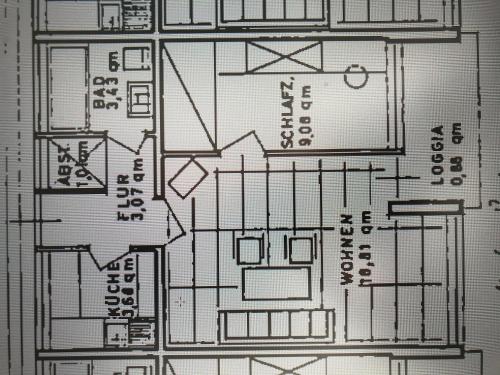 eine Zeichnung eines Grundrisses eines Hauses in der Unterkunft Appartements Grün, ruhig, klein aber fein, zentral AA 28 in Detmold