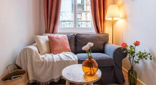 Photo de la galerie de l'établissement Séléné by Kleidos - T2 romantique dans le centre historique de Rouen, Proche Gare, à Rouen