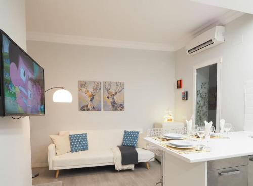 Stunning APT 3 PAX 15 min Gran via & Plaza Mayor