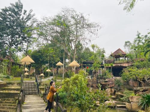 Taman di luar Son Home Garden