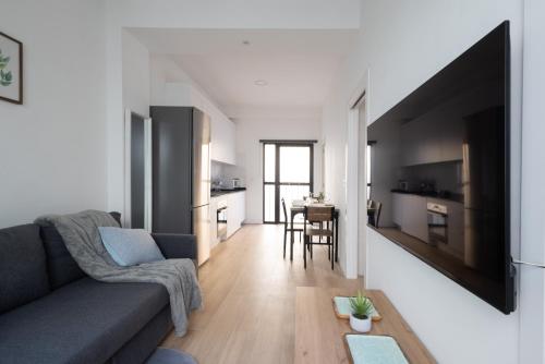Cruz Cubierta Apartments