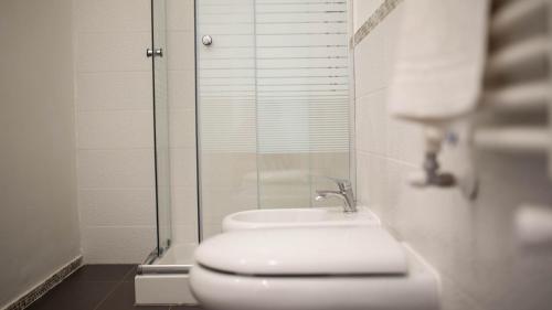 Bilik mandi di B&B LIOLA'