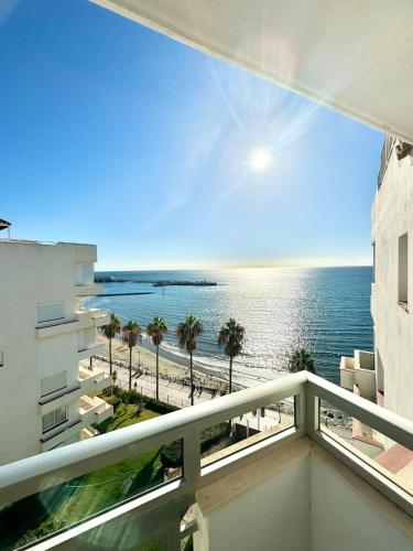 SEA VIEW & BEACH ACCESS - Center - Parking