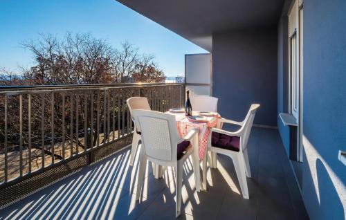 1 Bedroom Beautiful Apartment In Rijeka