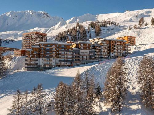 Grand appartement avec accès direct aux pistes et vue Mont Blanc