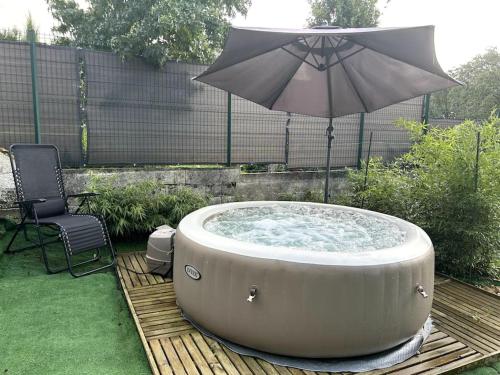 Maison 77 : 5 chambres-Babyfoot-SPA proche Disney