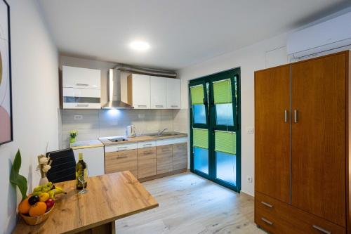 Studio Apartmani Belly