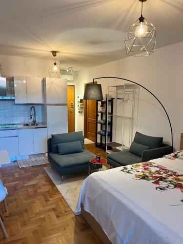 Marcus Modern Apartment