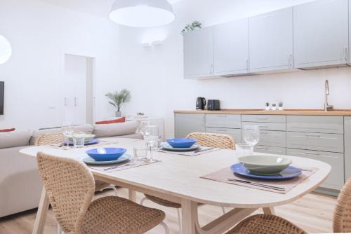 Easylife - Milano - Lecco 5 P2 - in Porta Venezia