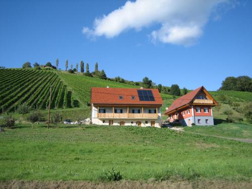 Winzerhäuser - Peter Skoff