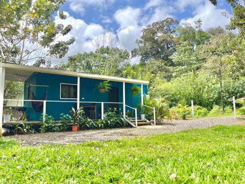 Arenal Blue Container La Fortuna