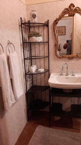 Romana home
