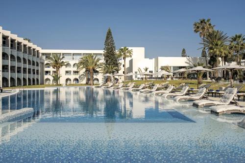 Бассейн в Iberostar Selection Diar El Andalous или поблизости