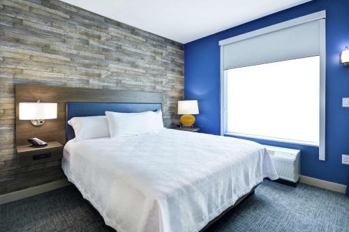Home2 Suites Houston Westchase Image