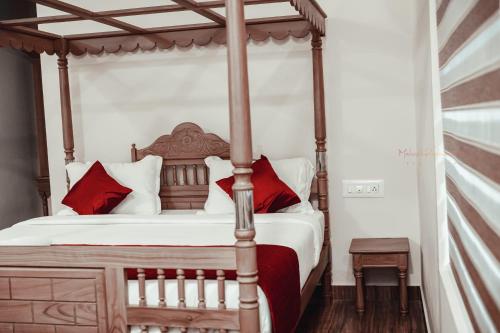 AthirappillyATHIRAPPILY SREENILAYAM HERITAGE RESORt的相册照片