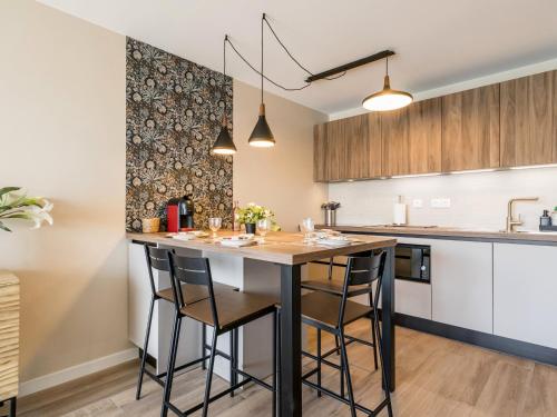 Fotografia z galérie ubytovania Appartement tout confort près de la plage avec parking et Wi-Fi - FR-1-306-1241 v destinácii Saint-Brévin-les-Pins