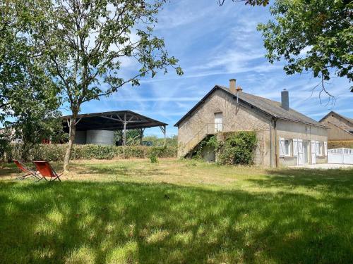 Maison de vacances spacieuse près de la forêt, avec jardin, cheminée, wifi, et équipements de loisirs. - FR-1-306-1223