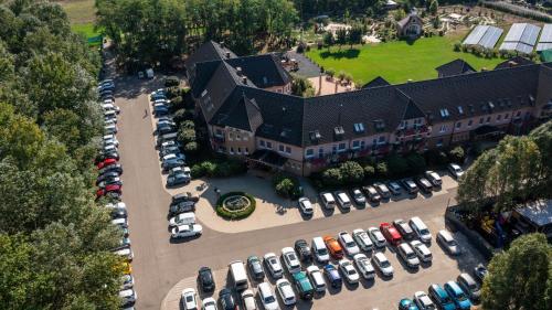A bird's-eye view of Granada Conference, Wellness and Sport Hotel