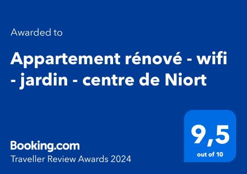 un panneau bleu indiquant l'accord supprimer avec janin centre devent dans l'établissement Appartement rénové - wifi - jardin - centre de Niort, à Niort