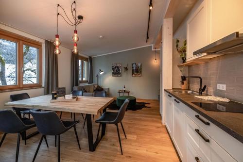 Kuchyň nebo kuchyňský kout v ubytování Landhaus Jenul